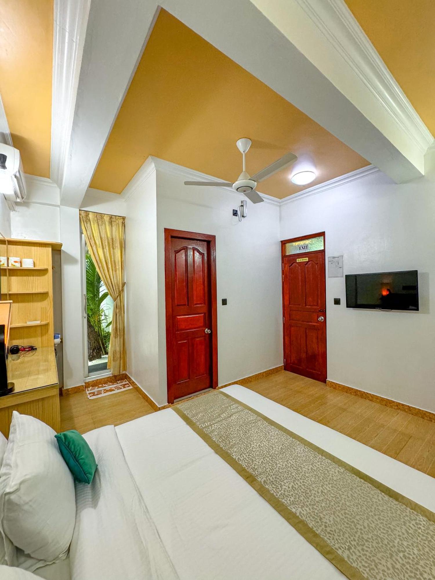 Sevinex Inn Feridhoo Exterior foto